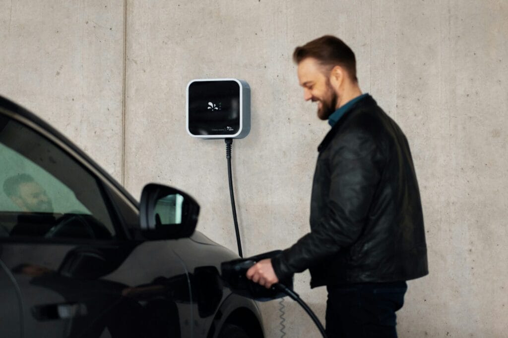 Trouver la borne de recharge pour la maison afin d'optimiser la recharge de vos véhicules électriques au quotidien