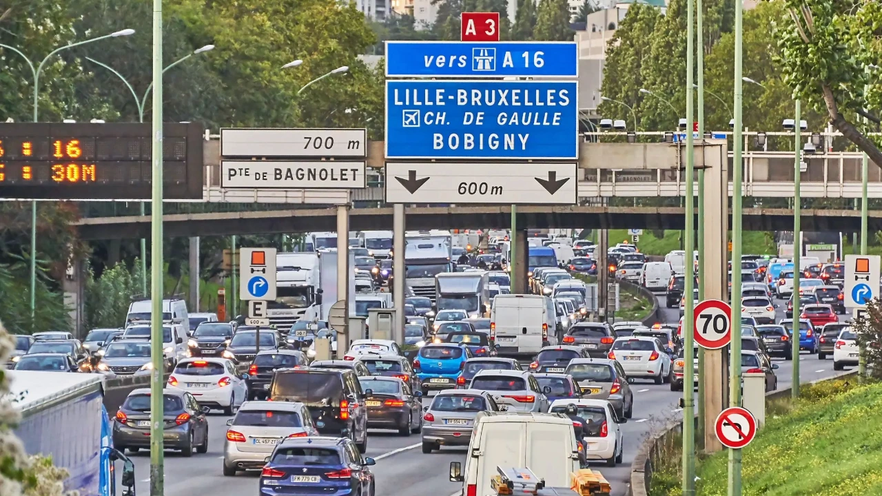 Quelle est l’avancement des discussions concernant la voie réservée sur le périphérique?