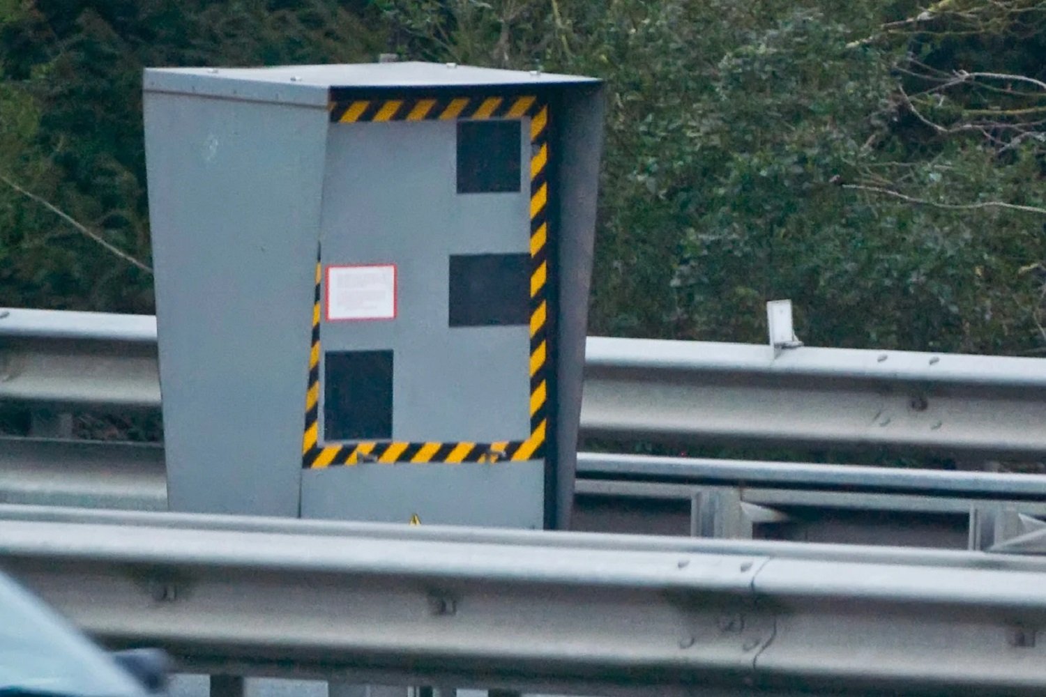 Ce nouveau radar prêt à frapper : préparez-vous à une pluie d'amendes ! Ce nouveau radar prêt à frapper : préparez-vous à une pluie d'amendes !