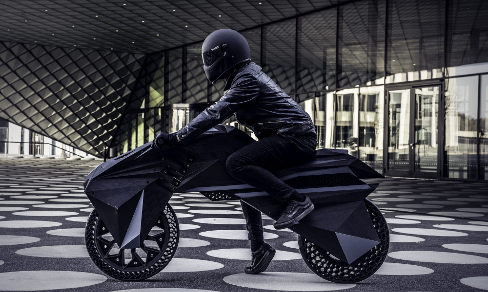Les Motos du Futur: Bosch Mise sur l'Impression 3D pour Révolutionner Les Motos du Futur: Bosch Mise sur l'Impression 3D pour Révolutionner