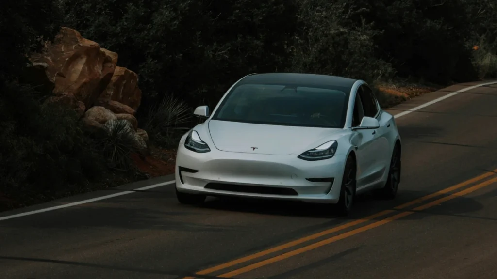 Tesla Autopilot sans LiDAR