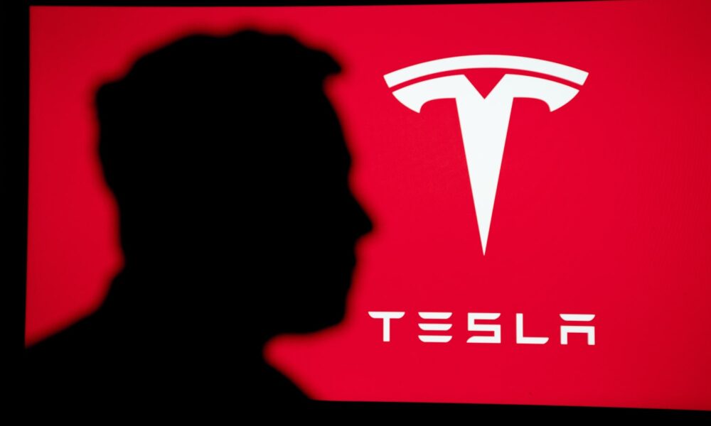 Tesla : la chute boursière s'accélère et inquiète les investisseurs du marché