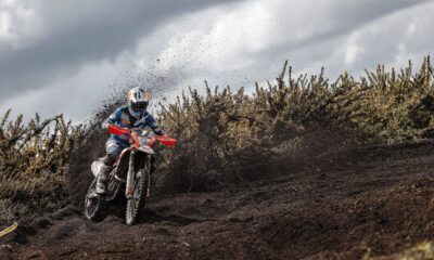 Garcia triomphe à l'EnduroGP Portugal malgré une blessure handicapante