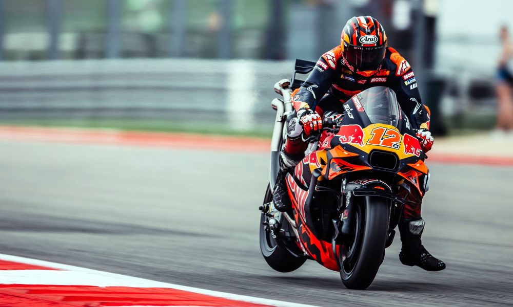 KTM Tech3 vise le succès au Qatar sous les couleurs de Red Bull KTM Tech3 vise le succès au Qatar sous les couleurs de Red Bull