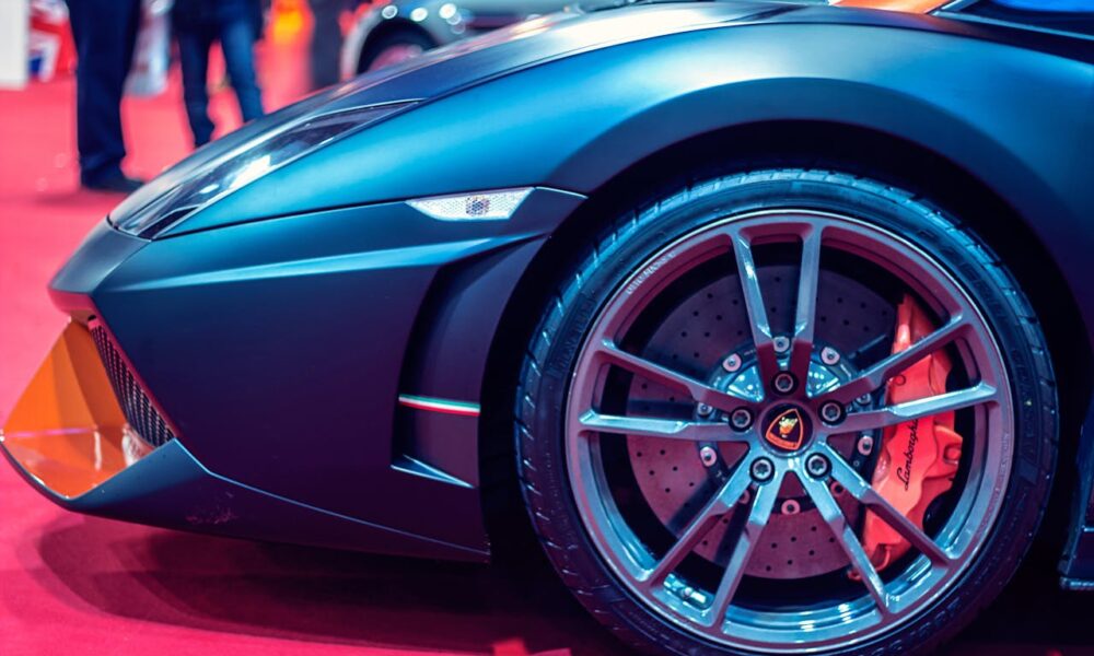 Les bolides de luxe du footballeur Robert Lewandowski