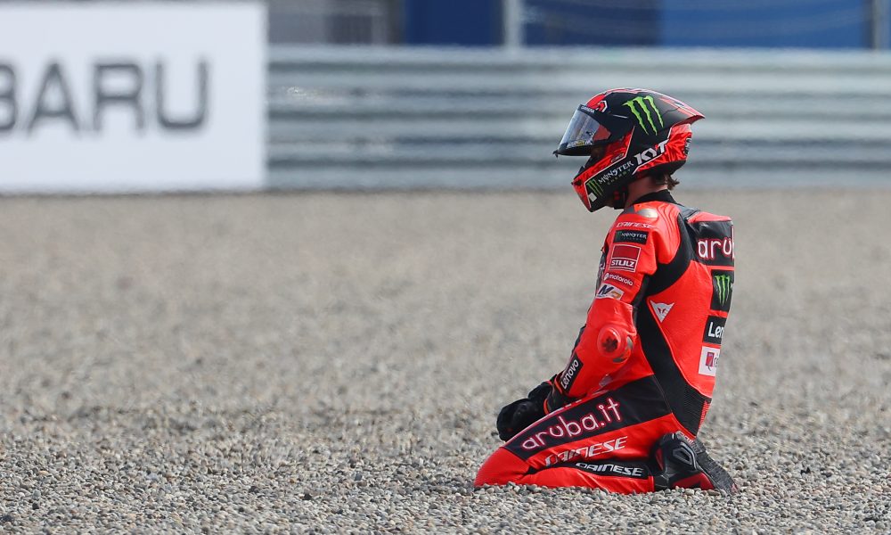 La désillusion de Bulega à Assen : un rêve brisé sur le circuit La désillusion de Bulega à Assen : un rêve brisé sur le circuit
