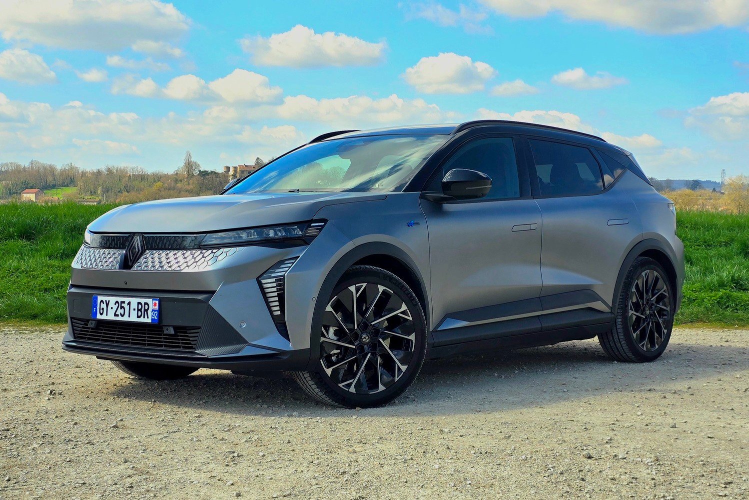 Renault Scénic E-Tech 2024 : évaluation de la voiture de l'année Renault Scénic E-Tech 2024 : évaluation de la voiture de l'année