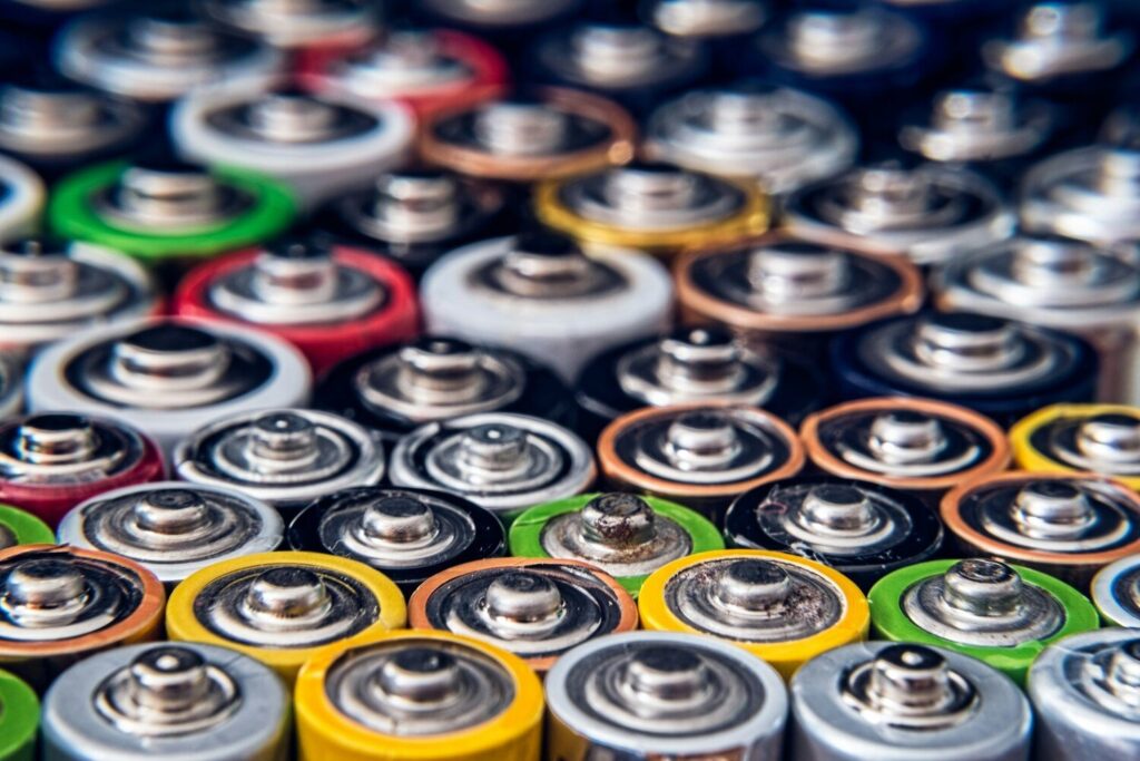 Sulfure: La solution d'une startup pour tripler l'autonomie des batteries EV