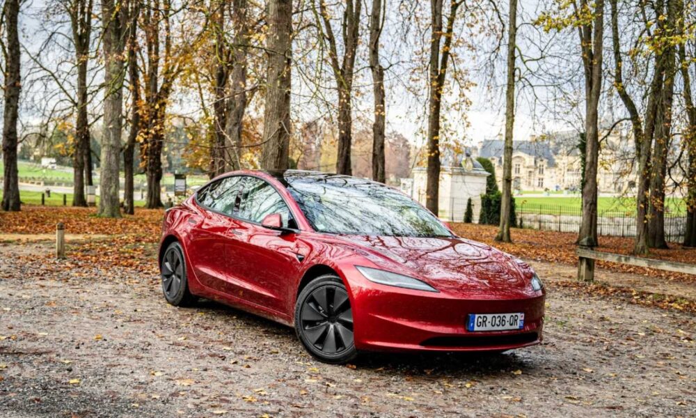 Cette marque chinoise dépasse Tesla en Europe : "Un moment décisif" historique