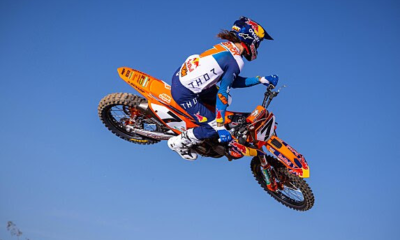 Plessinger renouvelle avec Red Bull KTM pour la saison 2026