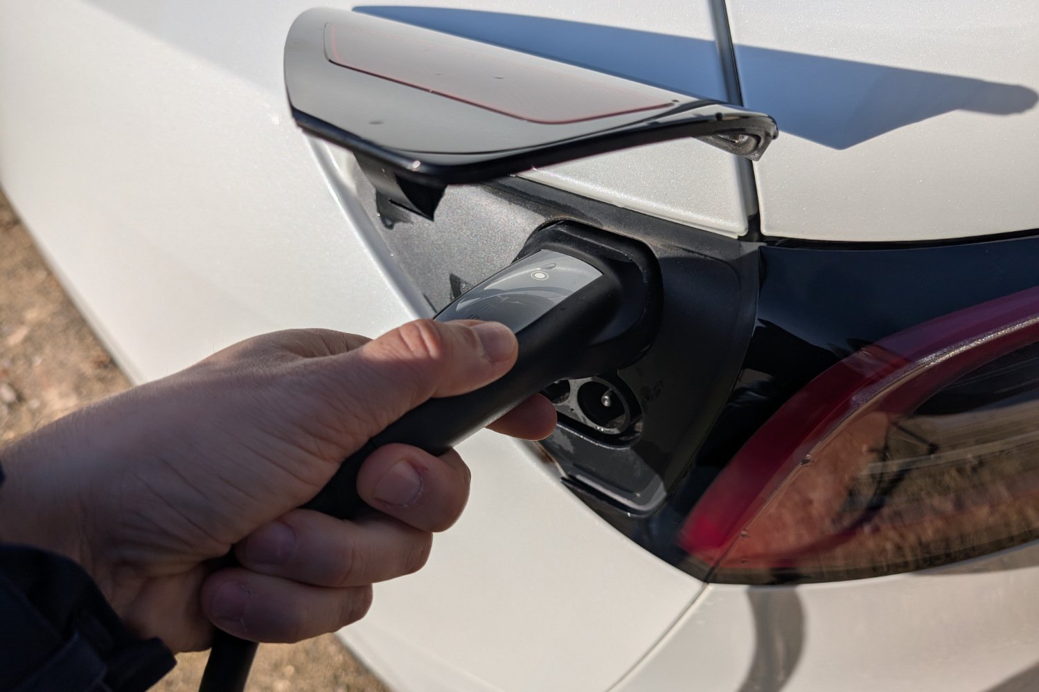 Pourquoi les conducteurs électriques favorisent les Superchargeurs Tesla : 1 chiffre