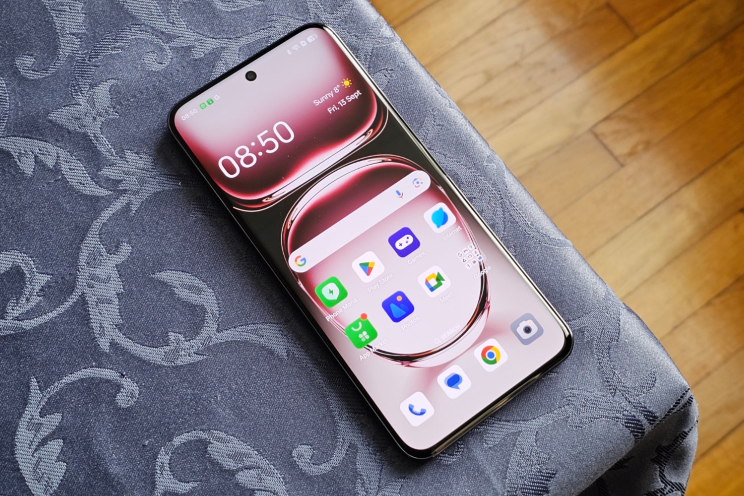Renault gagne face à Oppo dans un conflit inattendu sur les smartphones