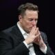 Tesla : agacé, Elon Musk insulte une journaliste et ment effrontément