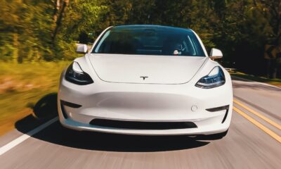 Voiture électrique 2025 : comment choisir pour une sécurité routière optimale
