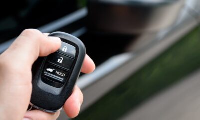 Ces automobilistes placent leurs clés dans le micro-ondes pour une raison