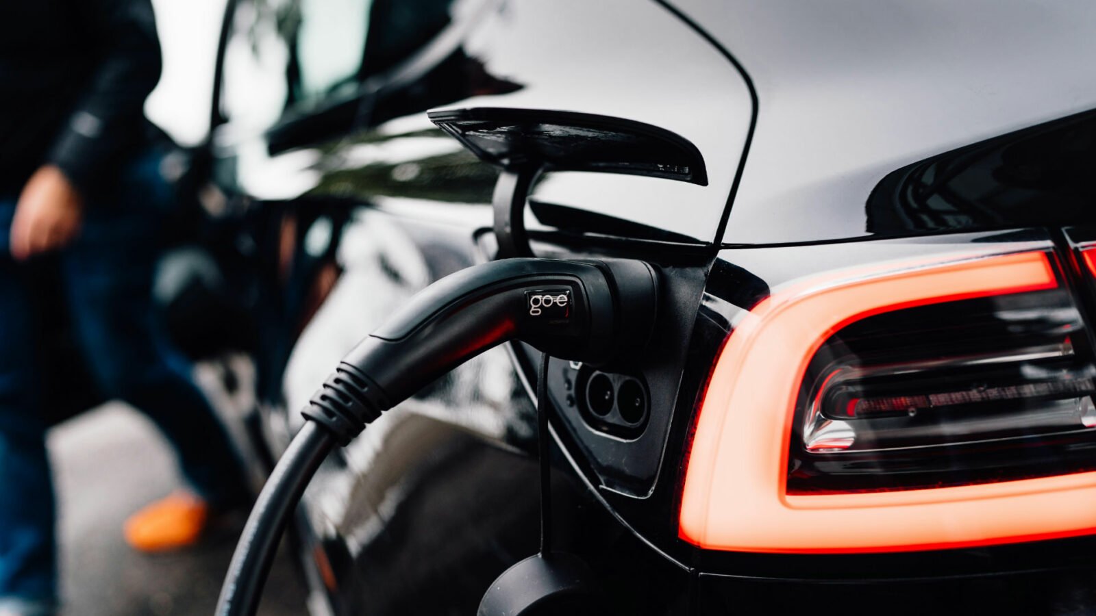 Coût de recharge pour 100 km en voiture électrique en 2025 : analyse Coût de recharge pour 100 km en voiture électrique en 2025 : analyse