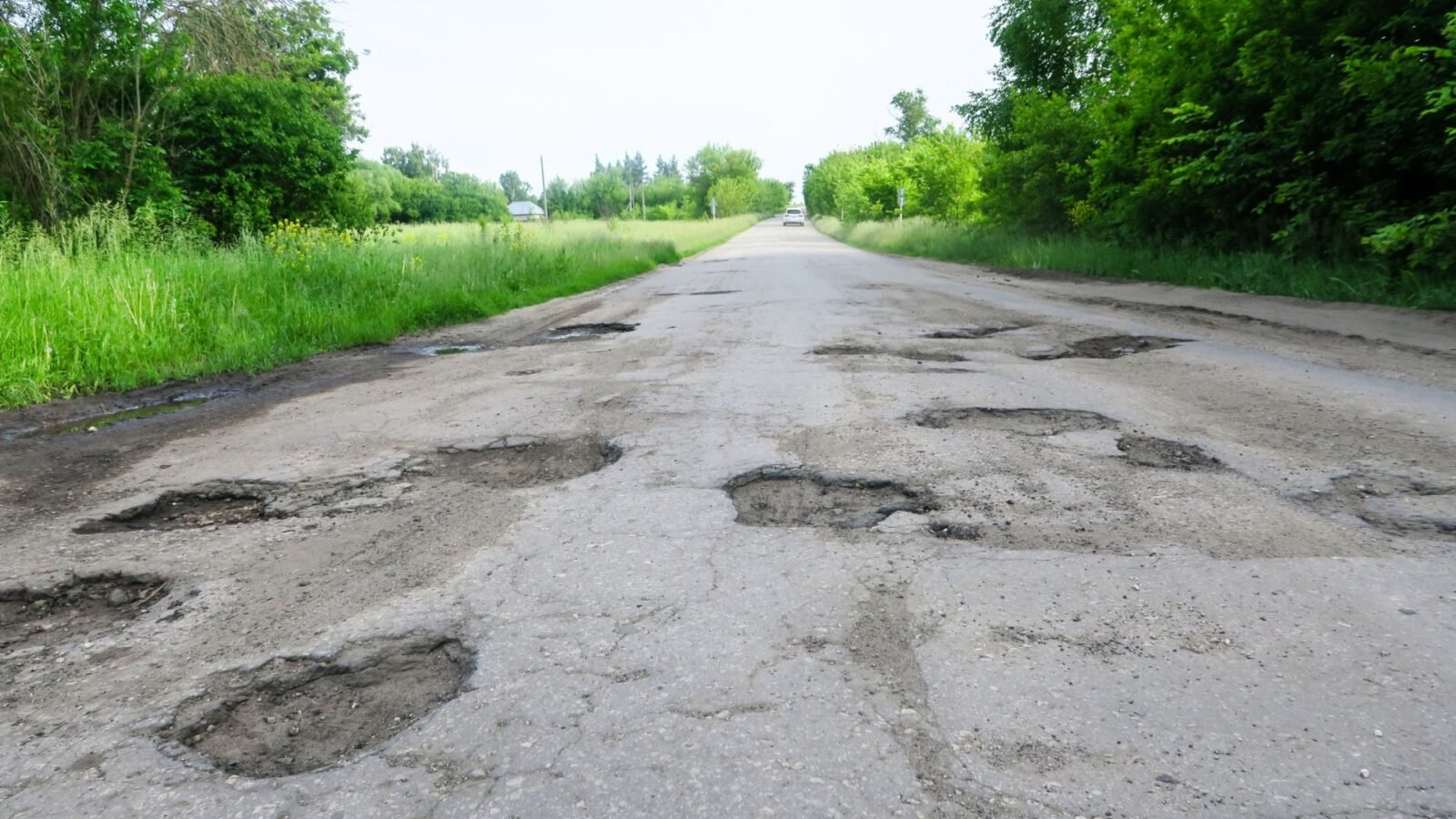 "État calamiteux des routes en Île-de-France" : un rapport officiel accablant "État calamiteux des routes en Île-de-France" : un rapport officiel accablant