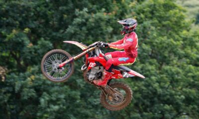 Lupino surmonte un crash pour une belle arrivée en France