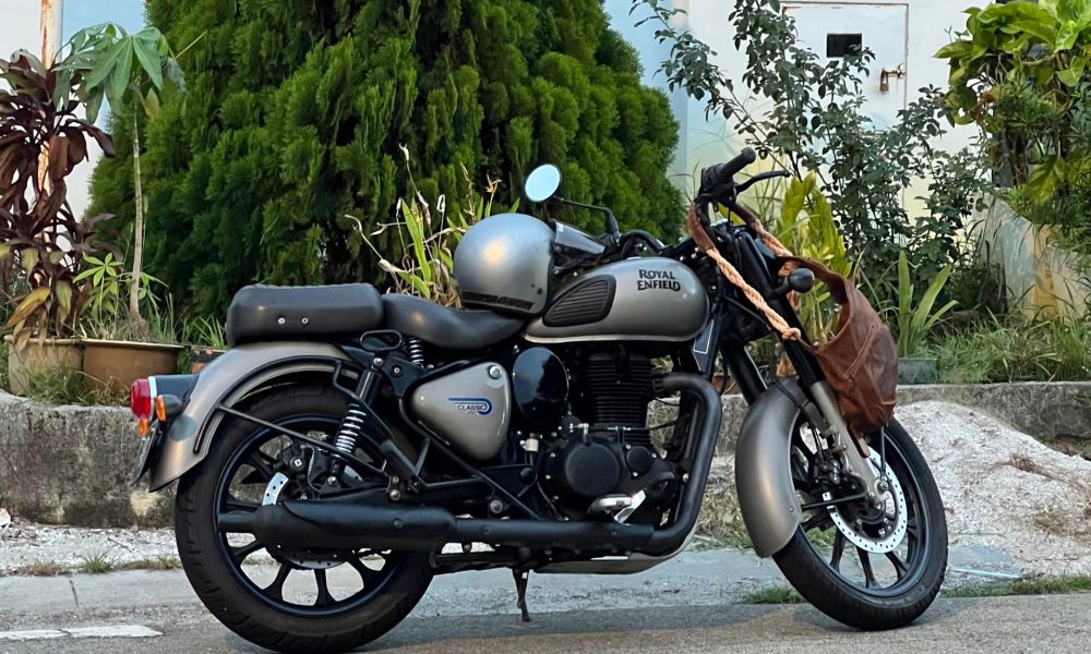 Royal Enfield Classic 350: Essence Intemporelle avec une Âme Moderne