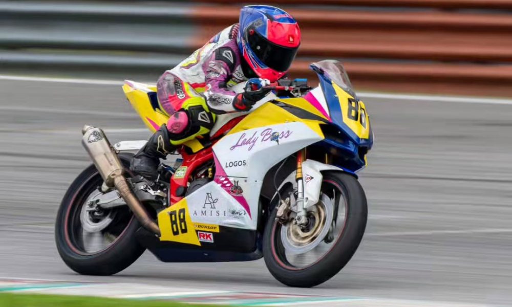 Saidatul Zakirah: L'ascension d'une pilote dans le racing malaisien