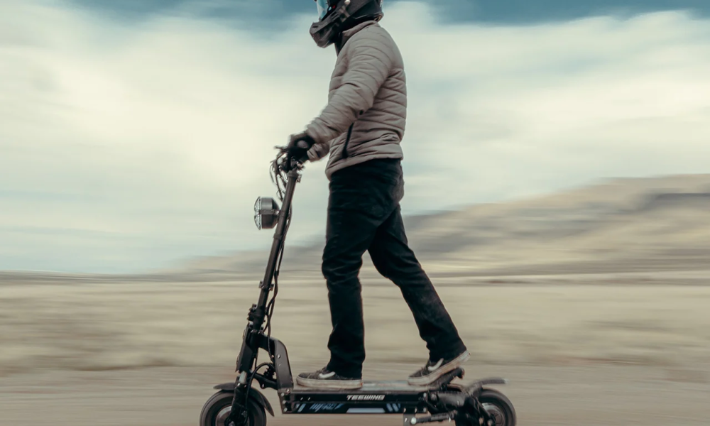 XTR Mars: Le Scooter Électrique qui Se Moque des Limites XTR Mars: Le Scooter Électrique qui Se Moque des Limites