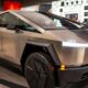 Elon Musk prépare un plan B face à l'échec du Cybertruck : révélation imminente?