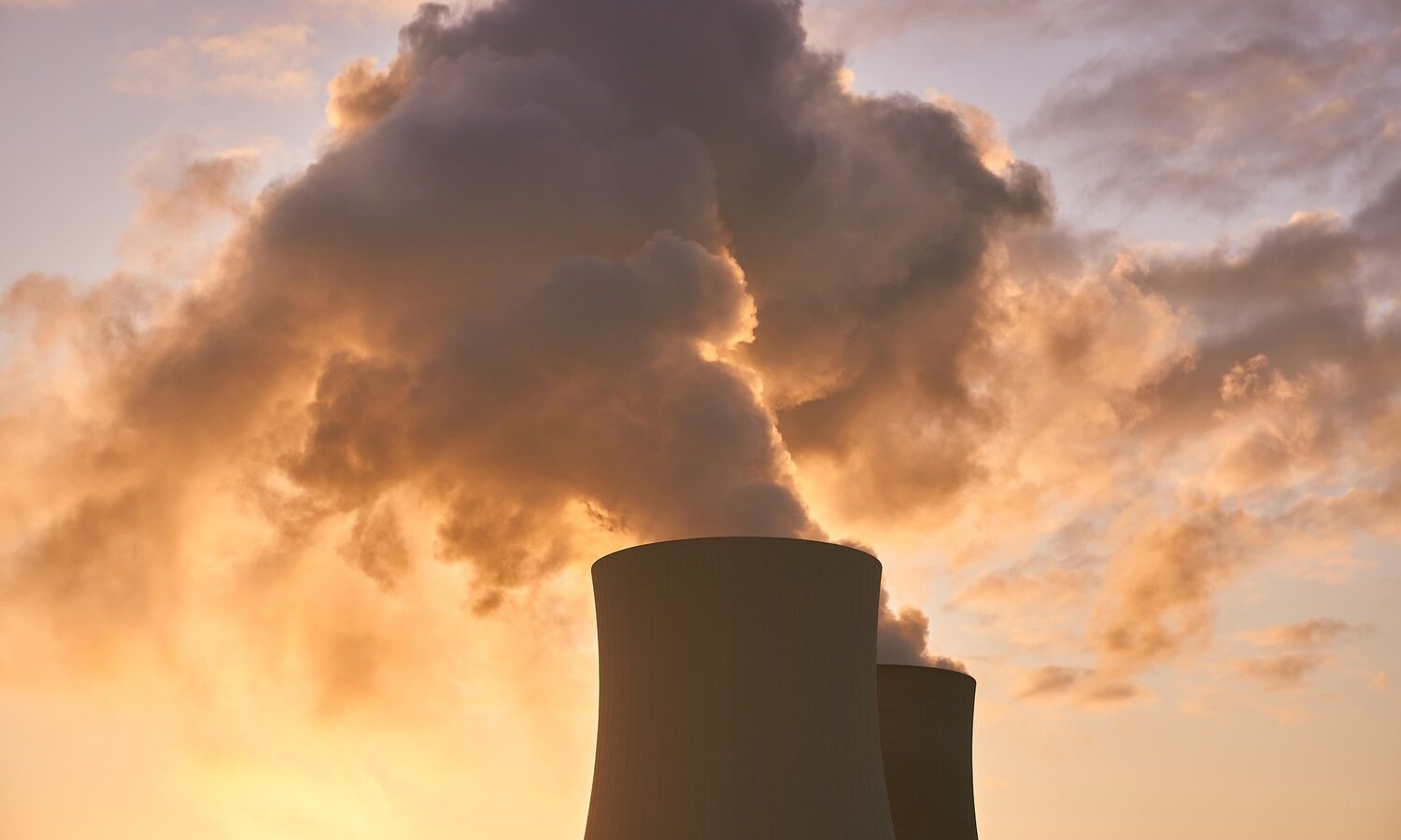 L'Allemagne change radicalement de cap après 20 ans d'opposition au nucléaire L'Allemagne change radicalement de cap après 20 ans d'opposition au nucléaire