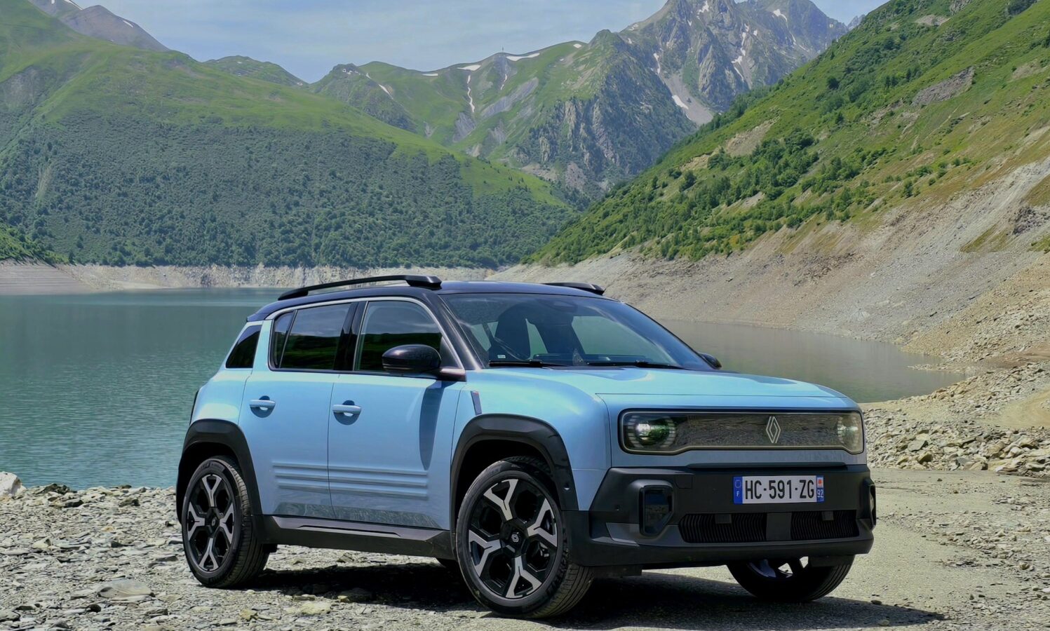 Renault 4 électrique : un remaster réussi pour cette icône automobile ? Renault 4 électrique : un remaster réussi pour cette icône automobile ?