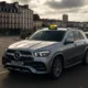 un taxi brestois en Mercedes grise