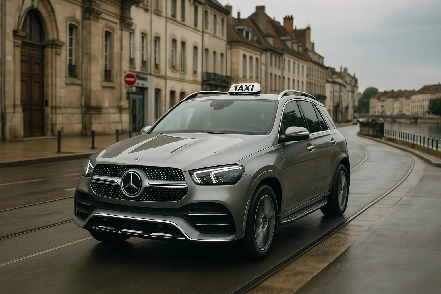 Taxi à Chalon-sur-Saône – Simulez le tarif de vos trajets facilement un Taxi à Chalon sur Saône en Mercedes grise
