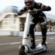 Trottinette électrique surpuissante : accélération supérieure à la Tesla Model 3 Trottinette électrique surpuissante : accélération supérieure à la Tesla Model 3