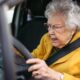 Visite médicale obligatoire pour seniors conducteurs : débat relancé