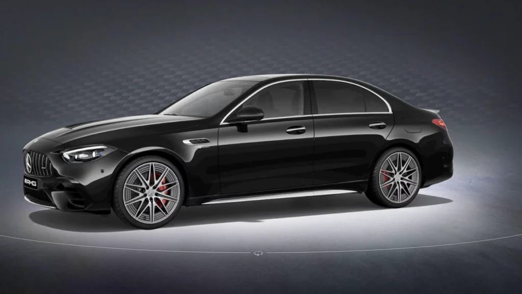 Mercedes C63 AMG : un monstre de puissance au style racé mercedes-benz amg c63