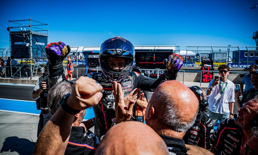 Bezzecchi troisième pour Aprilia Racing, Martín quatrième en Hongrie Bezzecchi troisième pour Aprilia Racing, Martín quatrième en Hongrie