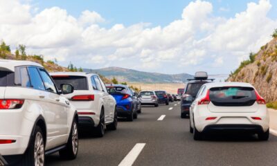 L'A75 bloquée : automobilistes sur un chemin de vigne, le maire intervient