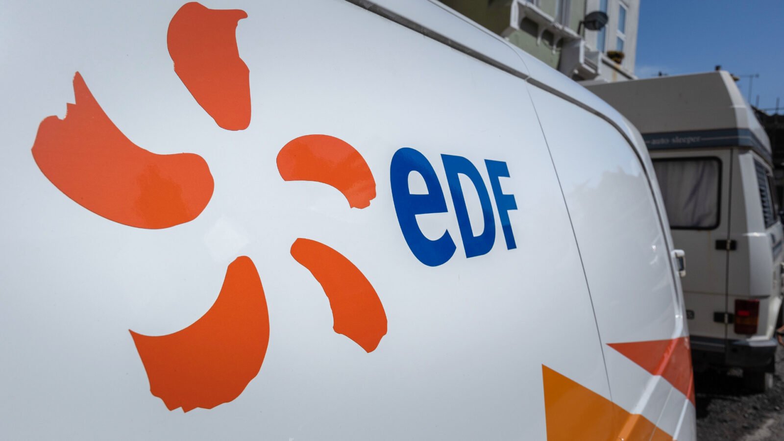 L'explosion des prix de l'électricité en France : triplement imminent dû à la chaleur L'explosion des prix de l'électricité en France : triplement imminent dû à la chaleur