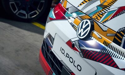 Réécris le titre suivant en ne dépassant pas les 80 caractères mais qui ne peut pas faire moins de 50 caractères. Utilises les mots clés les plus important en premier. titre à réécrire  :
Volkswagen contraint de repousser l’arrivée de la nouvelle ID. Golf électrique
ne repond que le titre