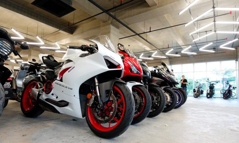 Réduction Instantanée de 250€ sur Toutes les Motos !