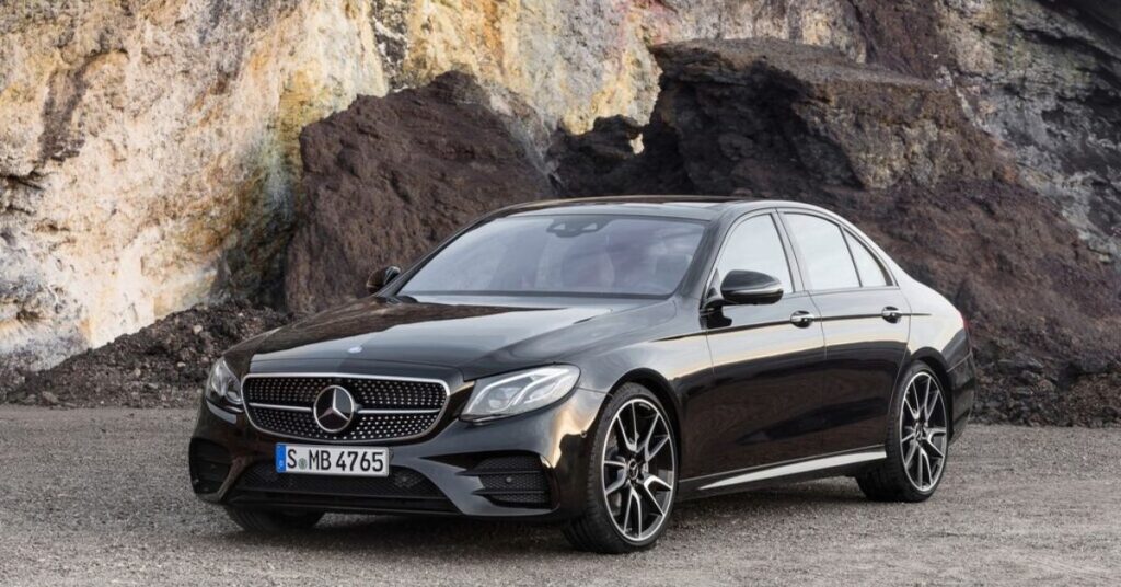 Fiabilité Mercedes Classe E : le guide d'un expert E300d Mercedes, réputé pour sa fiabilité