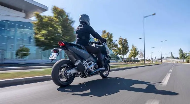 honda forza 750