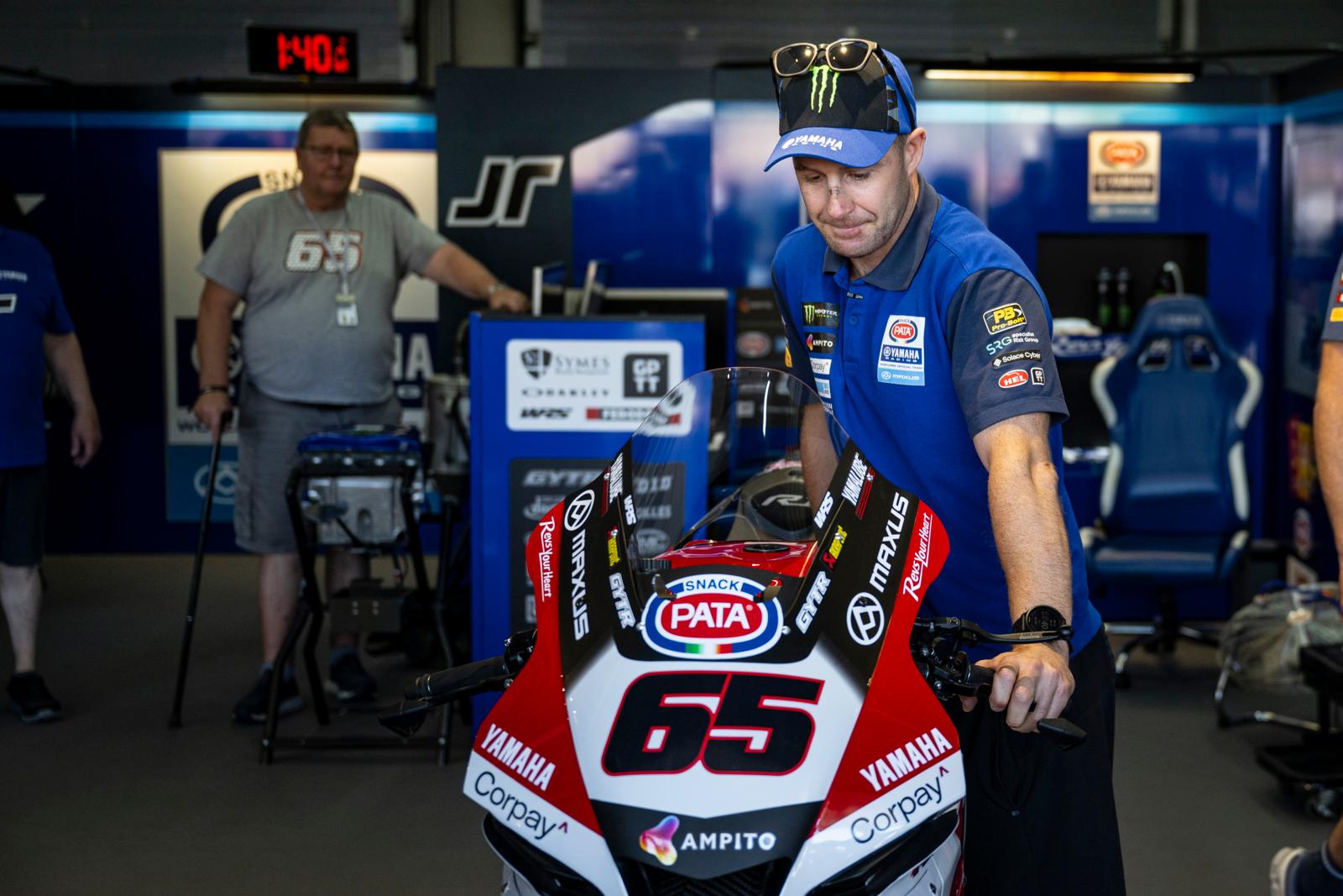 Locatelli brille avec P4 à Jerez lors des adieux émouvants de Rea au WorldSBK Andrea Locatelli Jerez WorldSBK 2025