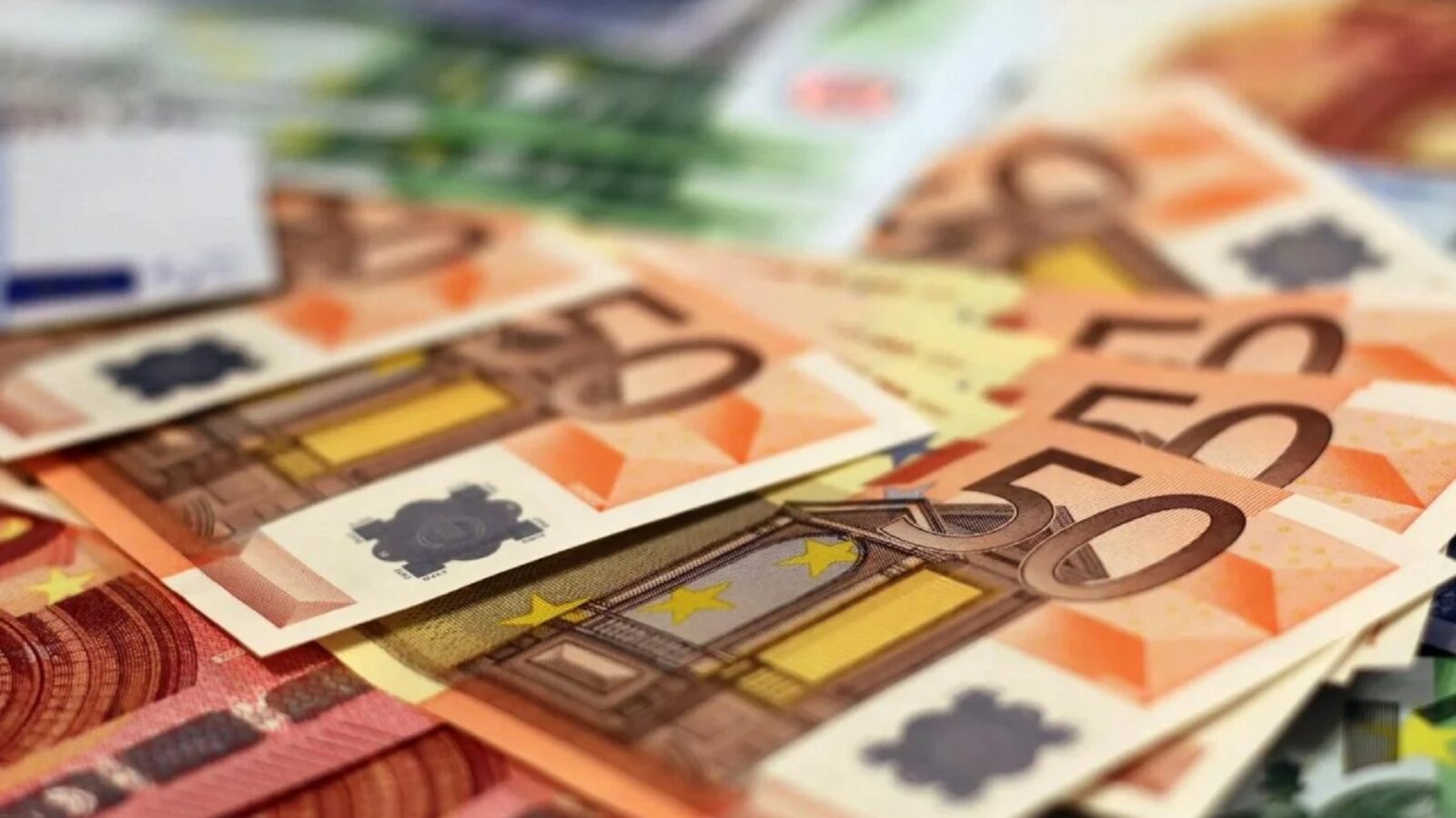 5 millions de Français recevront un e-mail légitime pouvant rapporter 277€ 5 millions de Français recevront un e-mail légitime pouvant rapporter 277€