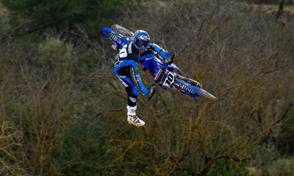 Calvin Vlaanderen quitte Yamaha après cinq saisons de collaboration Calvin Vlaanderen quitte Yamaha après cinq saisons de collaboration