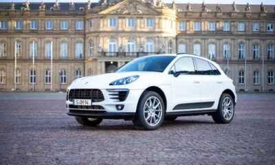 Porsche Macan d'occasion de couleur blanc et jantes 20 pouces