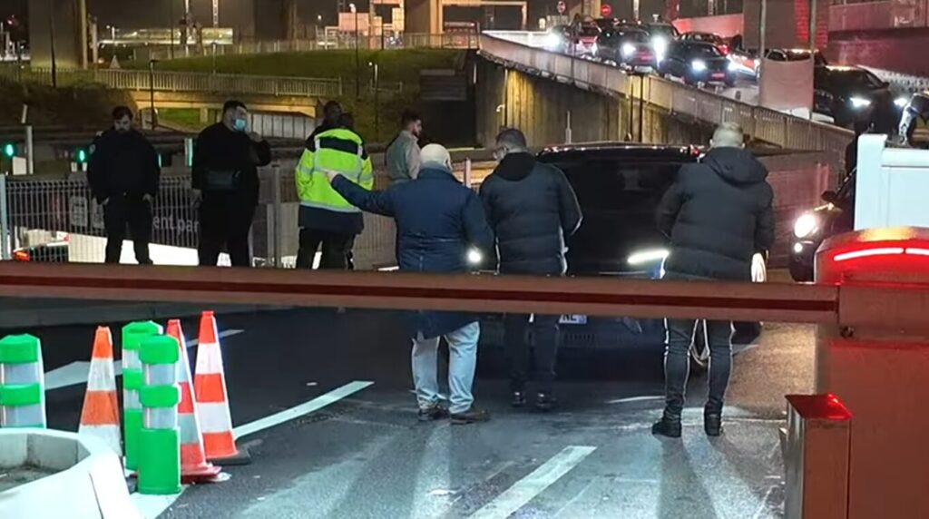 manifestation VTC à Orly