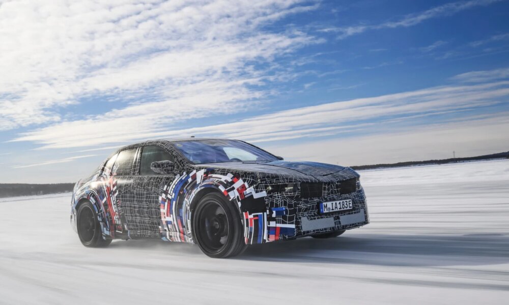 BMW M Neue Klasse: 4 moteurs et batterie 100 kWh défient la Porsche Taycan