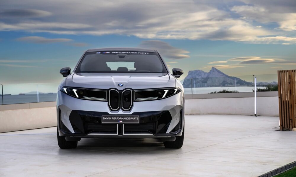 BMW lancera une nouvelle version de son iX3 avec un problème majeur