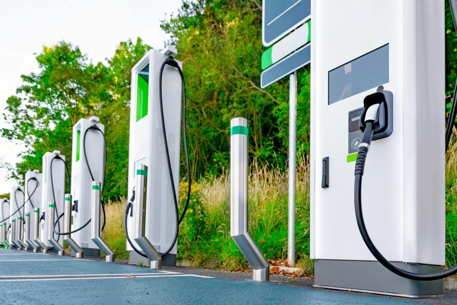 Bornes de recharge électrique : cibles privilégiées des vols et vandalismes