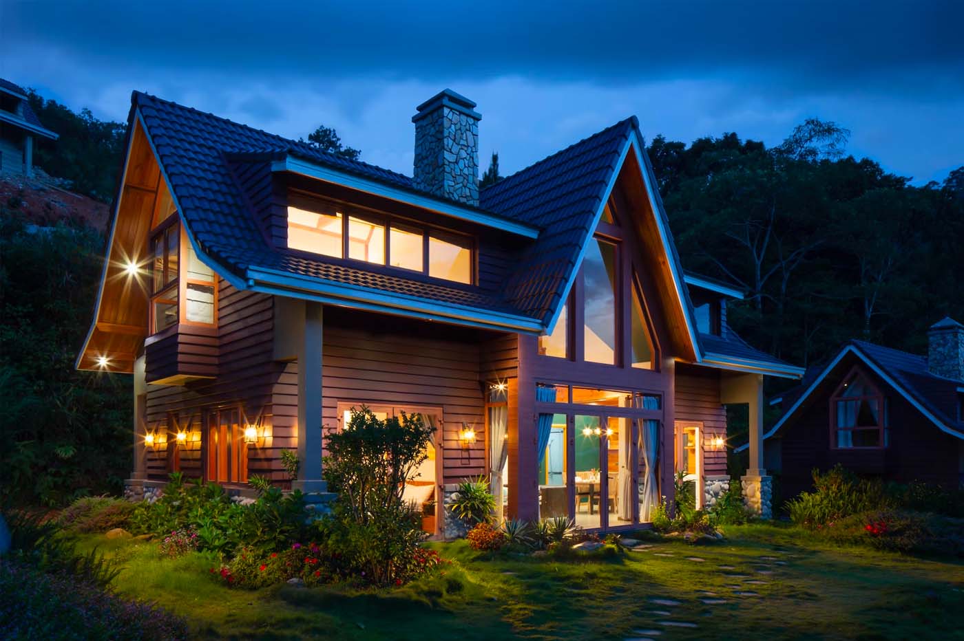 Électricité: Maison alimentée par 650 batteries usagées avec résultats incroyables Électricité: Maison alimentée par 650 batteries usagées avec résultats incroyables