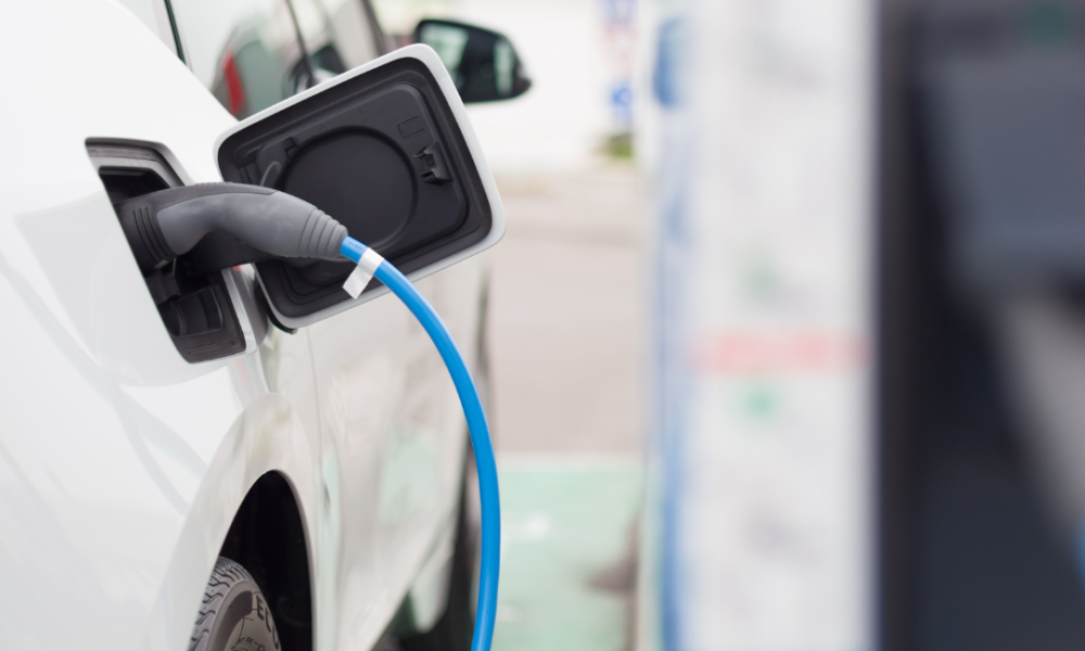 La recharge électrique sur autoroutes satisfait la majorité des attentes